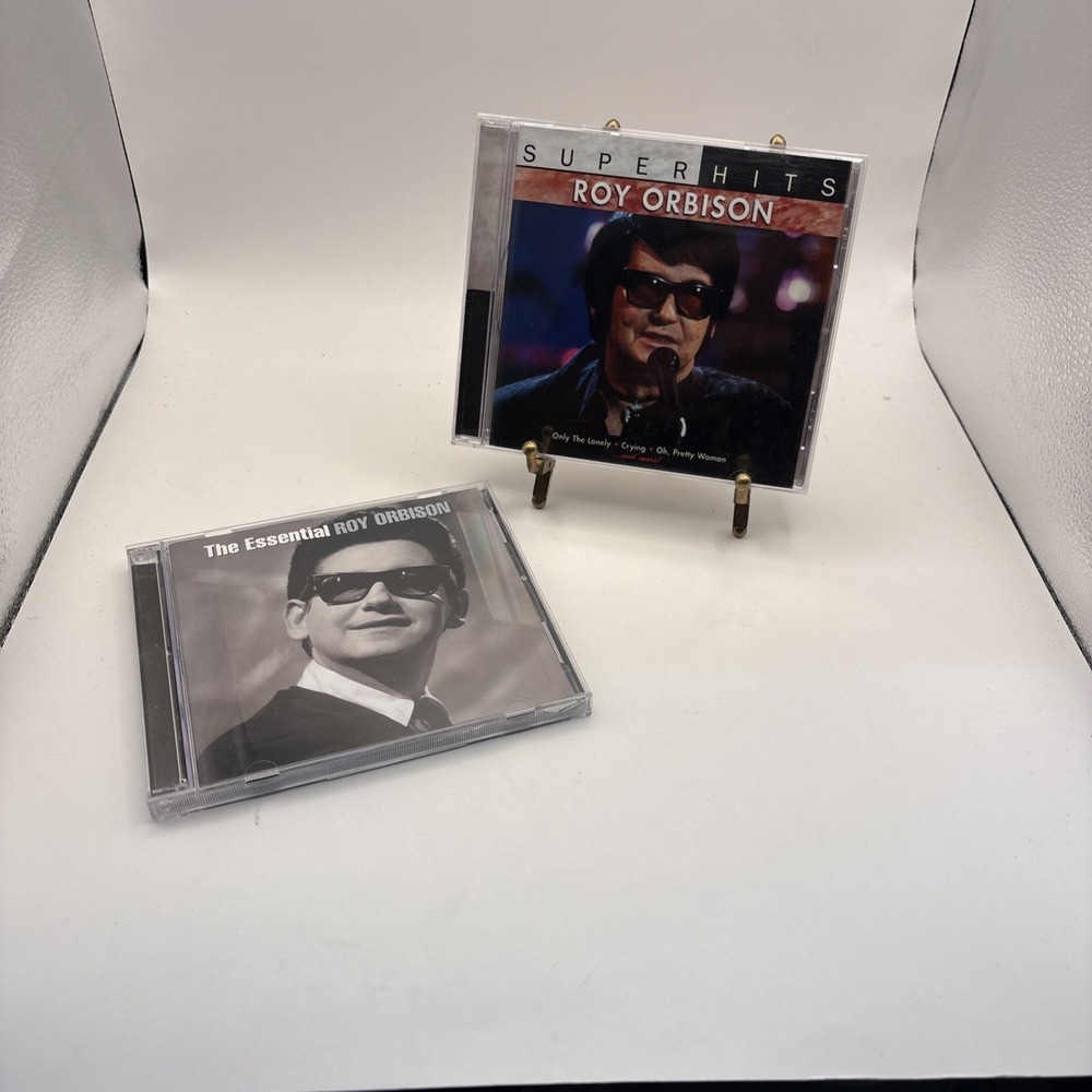 Lot of 2 CDs~The Essential Roy Orbison and Super Hits Roy Orbison
